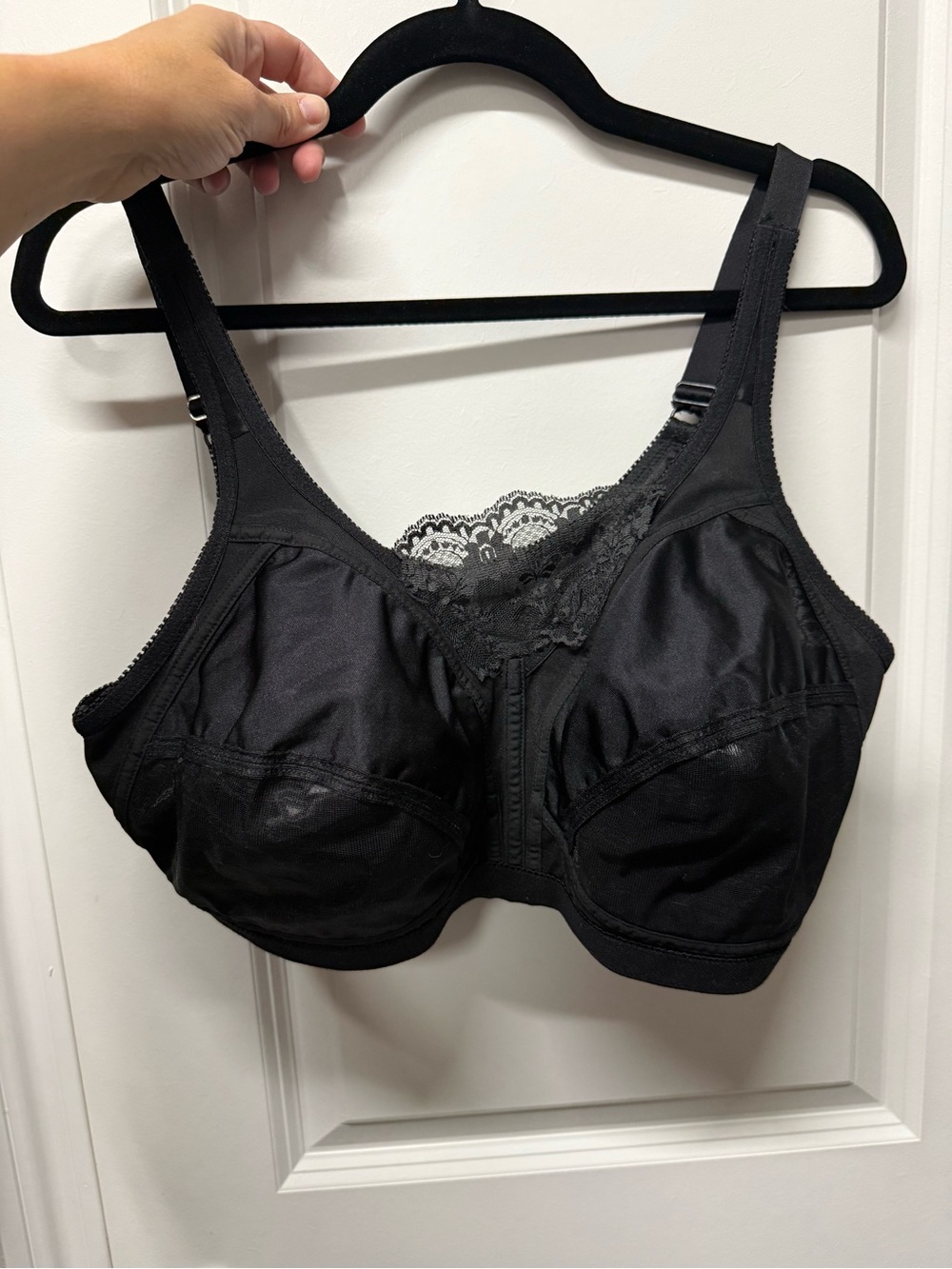 Understance 44C Black Full Coverage Bra Lace Detail Supportive Comfort